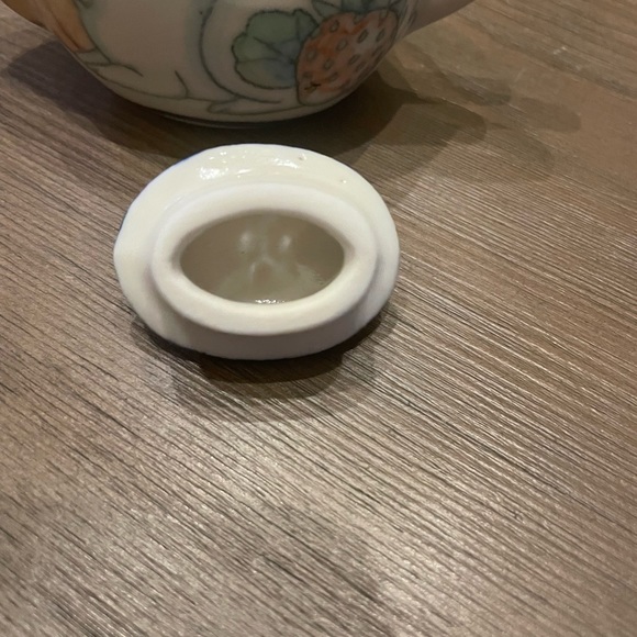 Mini bunny Tea pot - Picture 5 of 7